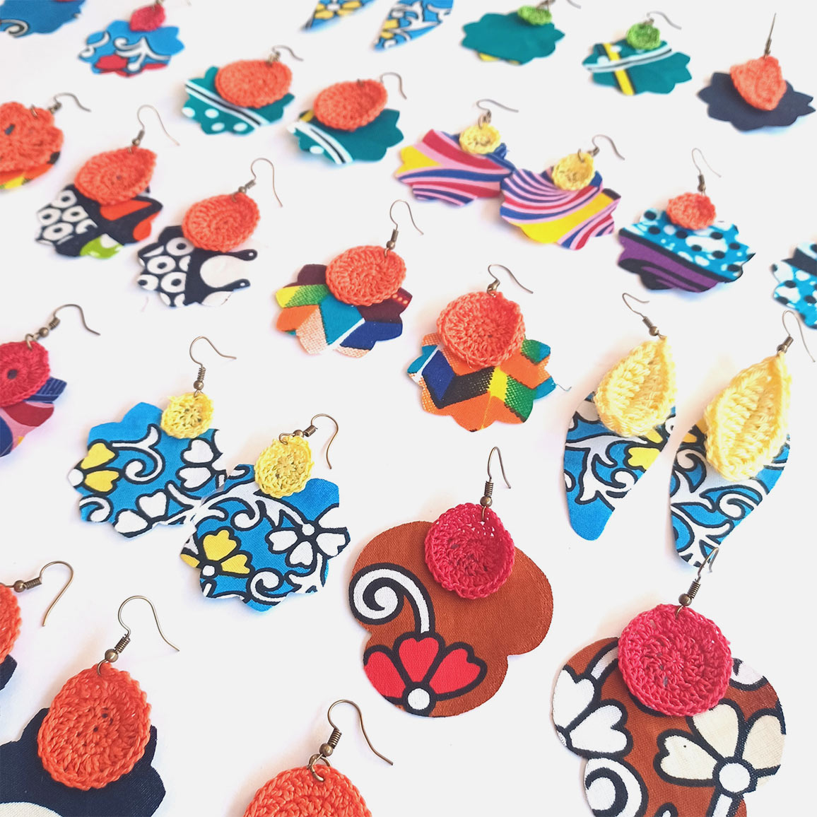 Pendientes de GANCHILLO/CROCHET y TELAS AFRICANAS