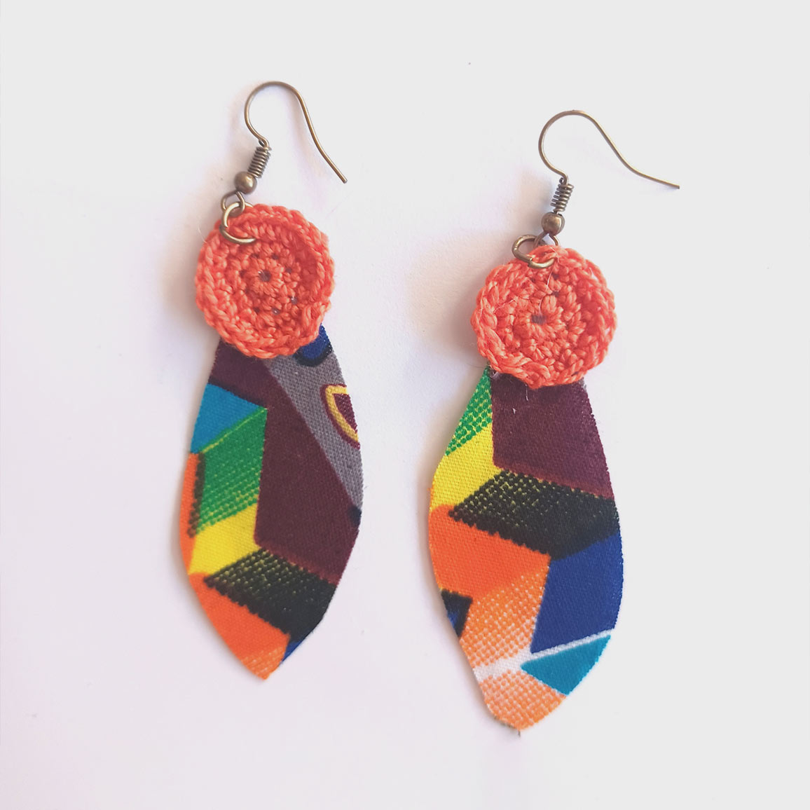 Pendientes de GANCHILLO/CROCHET y TELAS AFRICANAS - Imagen 2